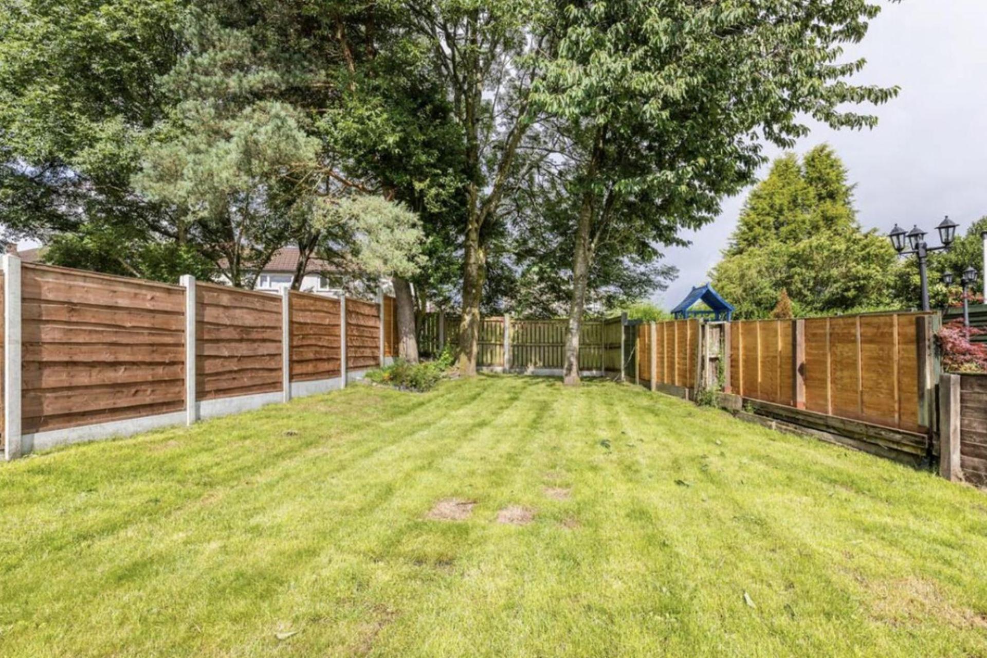 Come & Unwind In Charming 5 Bed House In Blackburn Μπλάκμπερν Εξωτερικό φωτογραφία